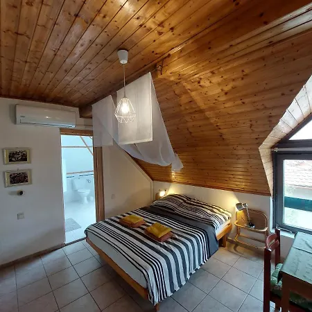 A Felkelo Nap Haza Guest house