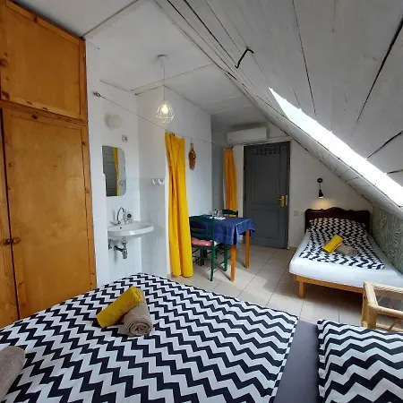 Guest house A Felkelo Nap Haza