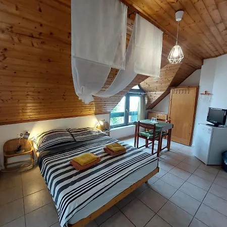 Guest house A Felkelo Nap Haza Balatonfured